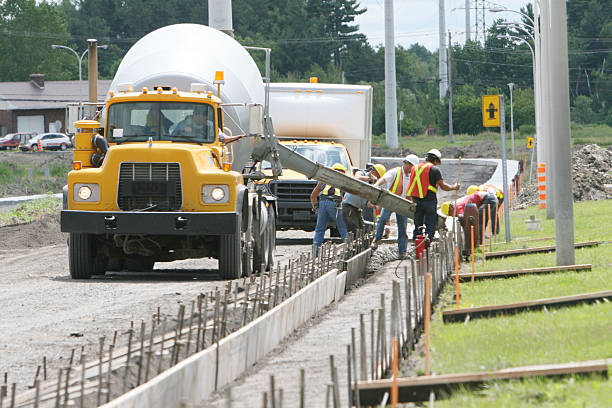 Best Local Concrete Companies  in Oak View, CA